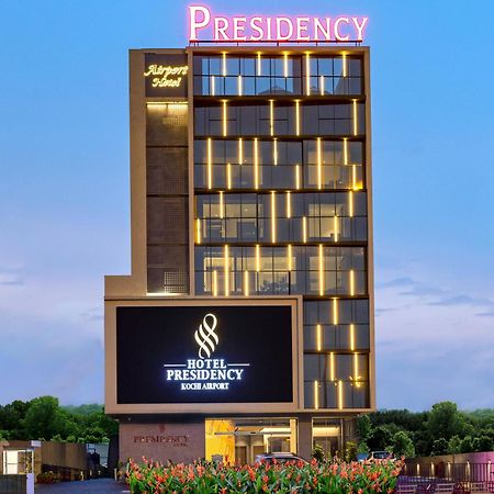 Presidency Airport Hotel Kochi Exterior foto